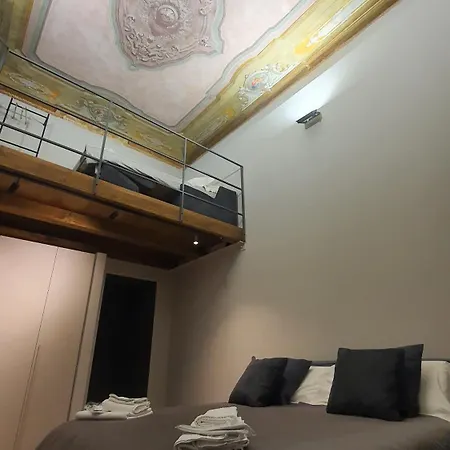 Eleven Luxury Suite - Dimora Affrescata Del '500 A Pochi Passi Dall'Acquario Gênes Extérieur photo