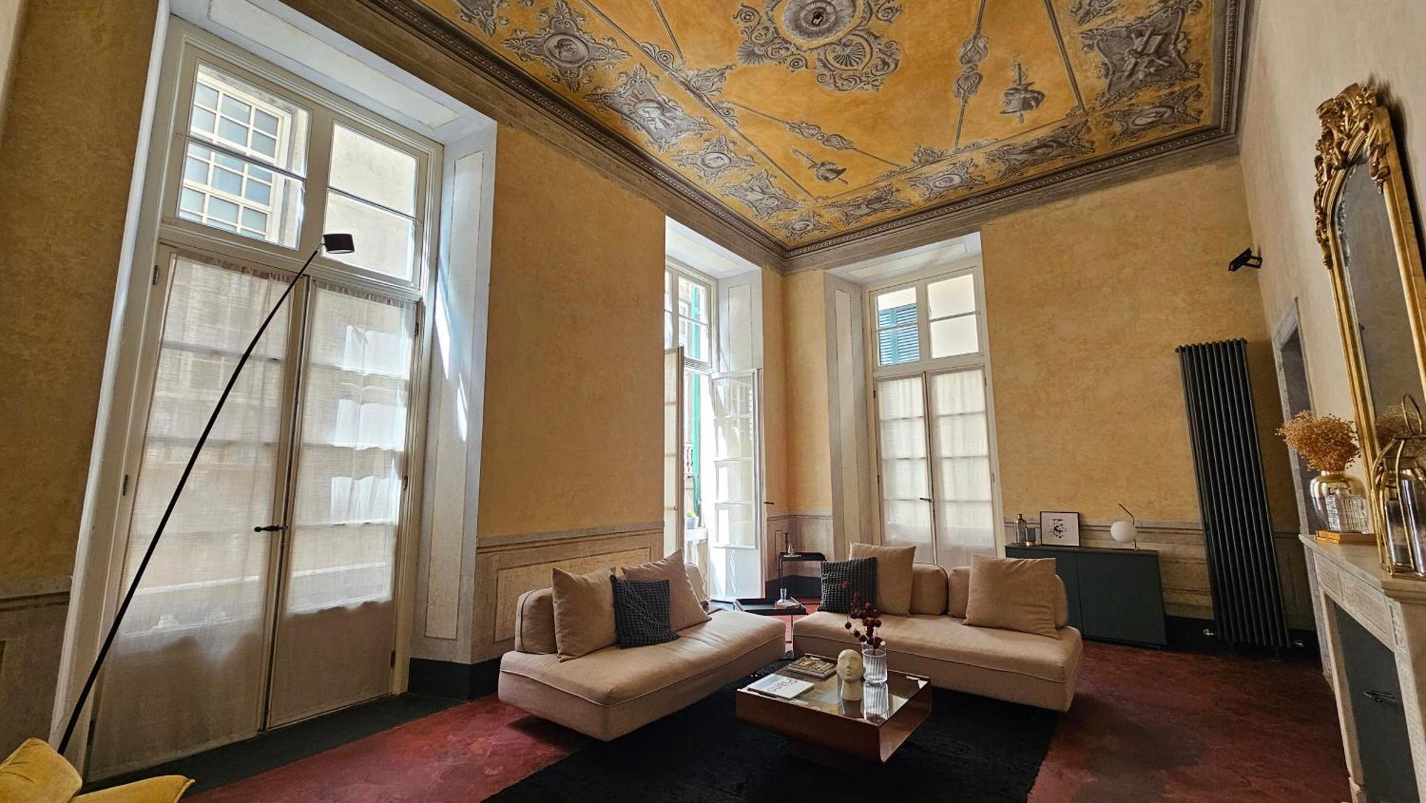 Apartment Eleven Luxury - Dimora Affrescata Del '500 A Pochi Passi Dall'acquario Genoa